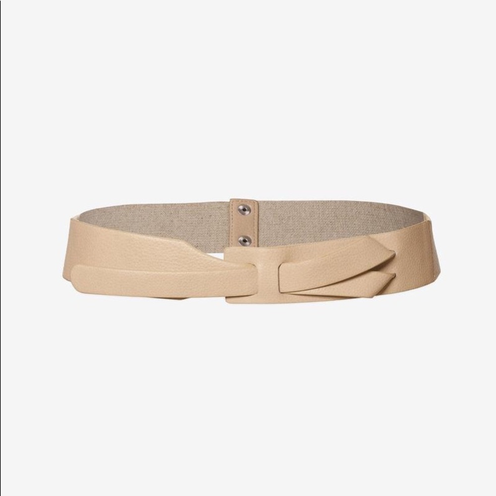 Avec Les Filles Womens Light Beige Belt Size M NWT